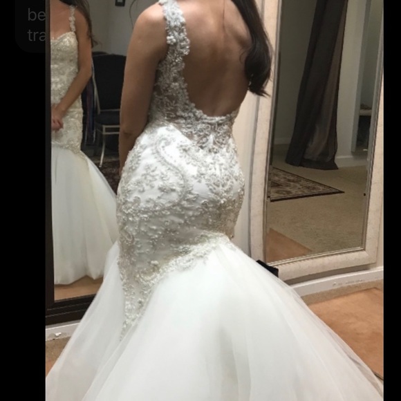 Casablanca Bridal Wedding Dress sz 6 💕 - Picture 6 of 9